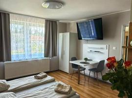 Garden Apartments，位于Kráľovský Chlmec的酒店