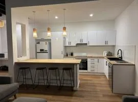Twin Ensuite Lux CBD apartment