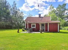 Pet Friendly Home In Malmbäck With Wifi