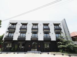 ACHITEL Tarlac，位于丹辘的酒店