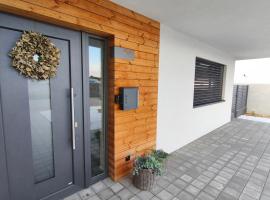 Apartmán Hugo 570，位于Hevlín的酒店