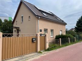 Rabbit House，位于莱宁的酒店