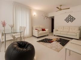 Luxebnb-2Bhk Apartment，位于浦那的酒店
