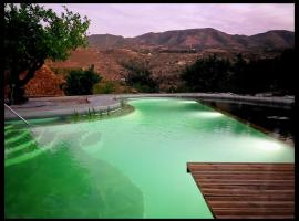 La calma entre naranjos，位于Melegis的豪华帐篷