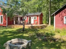 3 Bedroom Awesome Home In Gotlands Tofta