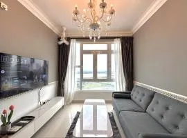 Golden Sand Couple Suites near CIQ 1B1B