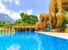 Erendiz Garden Hotel，位于凯麦尔的酒店