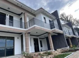 JH Suites