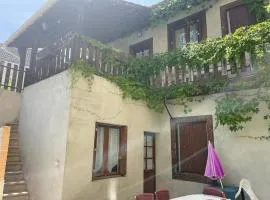 Studio confortable à Néris-les-Bains - 18 m² + Balcon