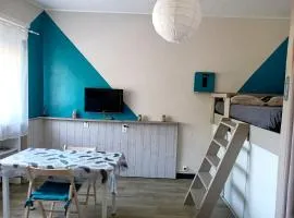 Grand studio climatisé proche du centre mais au calme