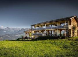 Nada Brahma Retreats，位于Dailley的酒店