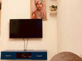 MIRA VISTA - Cozy 2 BHK Condo - Chennai，位于钦奈的酒店