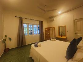 Bahaaru Villa Surf and Stay，位于心玛芙市的酒店