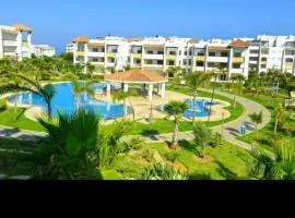 Bel appartement dans un complexe prestigieux Marina Golf