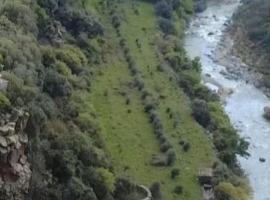 Cuntarati Nature Tourism - Simeto Etna，位于布龙泰的酒店