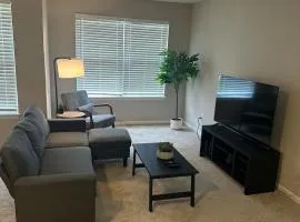 Relax & Work Cozy 1 BR Apt