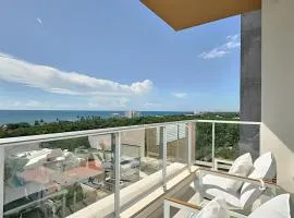 Costal View Apt. Walkable To Beach & Restaurants