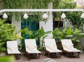Hoianese Sunset Serenity Hotel