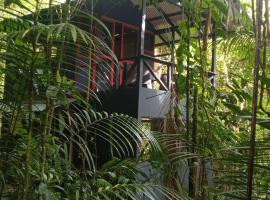 Yatama Rainforest Ecolodge，位于萨拉皮基的酒店