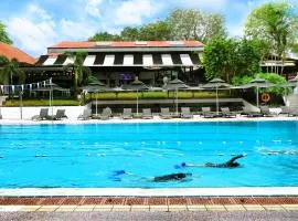 Hollandse Club Resort