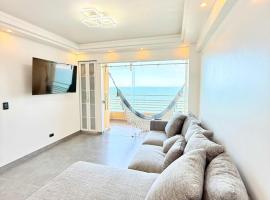 Lecheria Oceanfront Escape - Pool, View & Relax，位于Morro de Barcelona的酒店