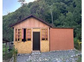 Dzveli kokhi，位于Utsera的木屋