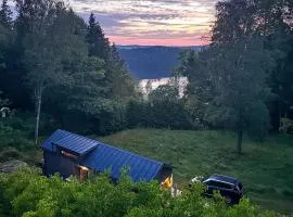 Cozy Home In Tollered With Wifi