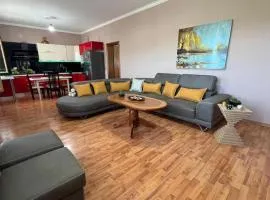 Saimir House