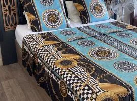 Chambre privative design avec espace salon & cuisine 15 min de Paris