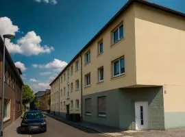 L21-Apartment Geilenkirchen OT Teveren, 3 Zimmer, 5 Betten, Standardisierte Ausstattung, ideal für Reisende, Pendler, Familien
