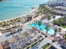 Shades Beach Club，位于吉达的酒店