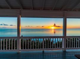 Palm Bluff cottage，位于Gregory Town的酒店