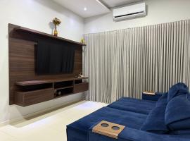 Casa climatizada a 10 min do AEROPORTO，位于大瓦尔泽亚的酒店