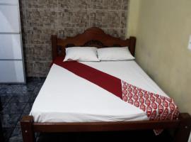 OYO Hotel Tbs，位于Manacapuru的酒店