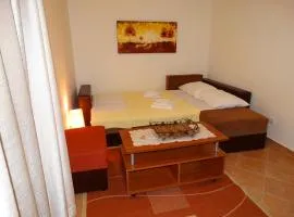 Apartments Ilinka