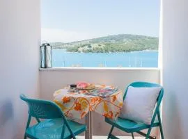 Hana Home - Apartments Tisno