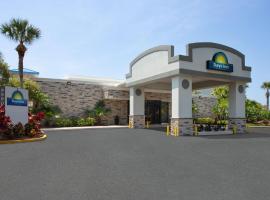 奥兰多会议中心/国际大道戴斯酒店，位于奥兰多的酒店