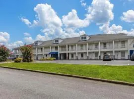 森林之市贝蒙特旅馆及套房酒店 