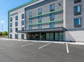 ECHO Suites Extended Stay by Wyndham Reno，位于里诺的酒店