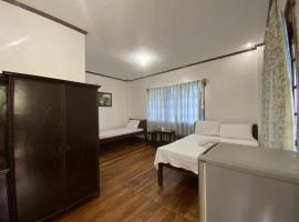 Jala Beach Resort，位于洛艾的酒店