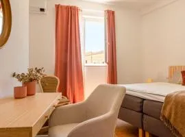 Brabara Holiday Home