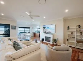 Private Beach Oasis Secluded Retreat at Beachmere