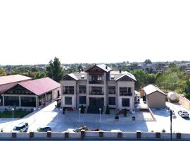Cihan Town Hotel，位于扎卡塔雷的酒店