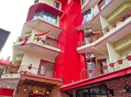 HotelInsta