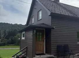 Koselig hus i landlige omgivelser