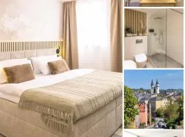EssenzApartment Hof, 24h Checkin, Parkplatz, WLan300Mbit