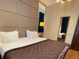 Mirror Hotels