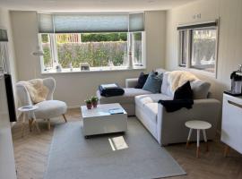 ThuizInOuddorp Parel no 30 & Oester no 29 Verkoeling aan Zee，位于奥德多普的酒店