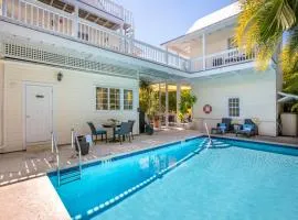 FONTANA at Azul Mansion Key West