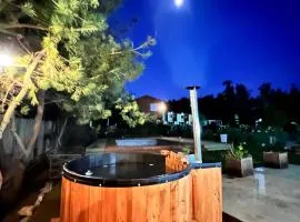 Cabaña en Tunquén con parrilla, fogón, piscina y bosque